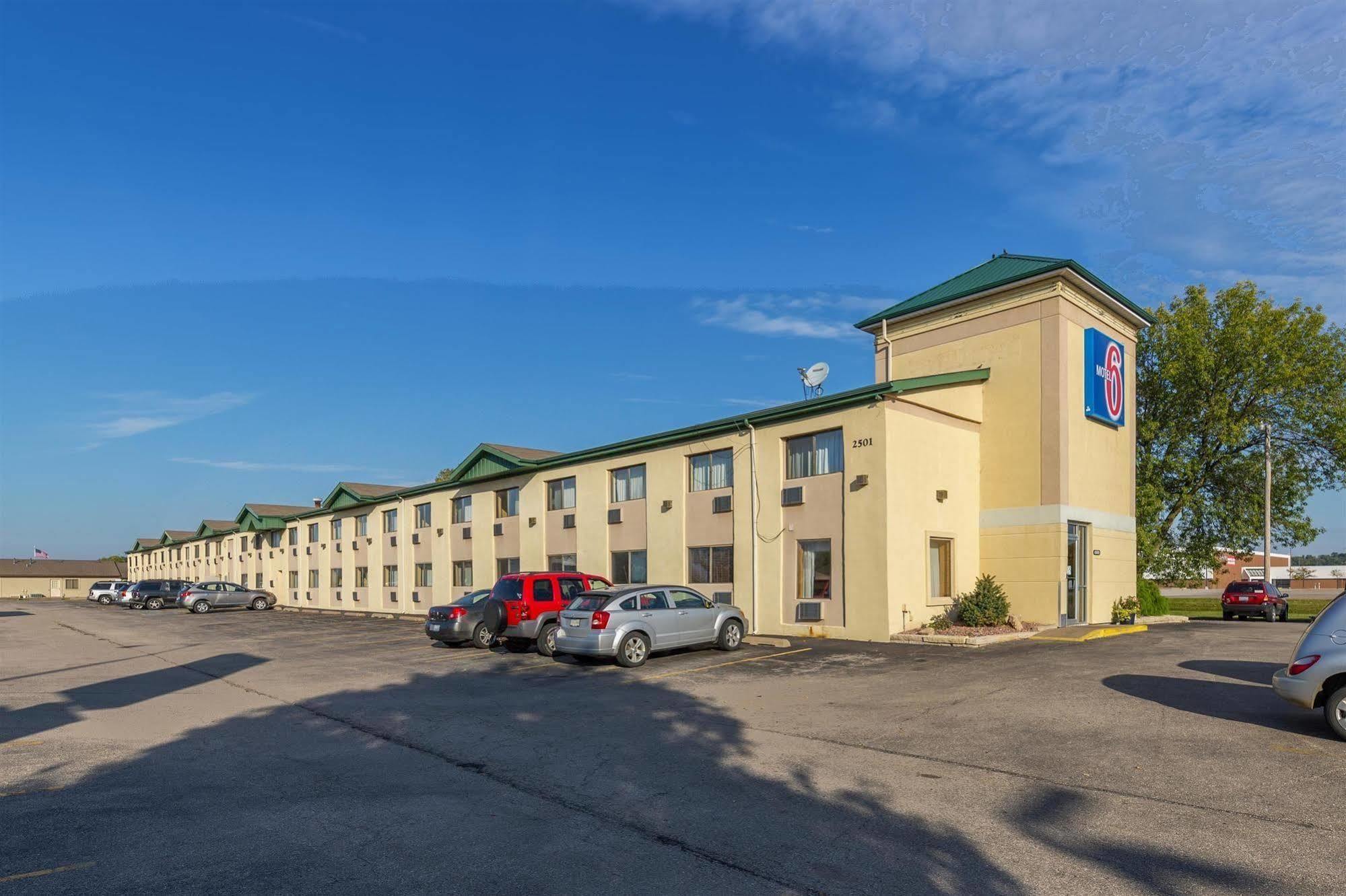 Motel 6-Moline, Il Dış mekan fotoğraf