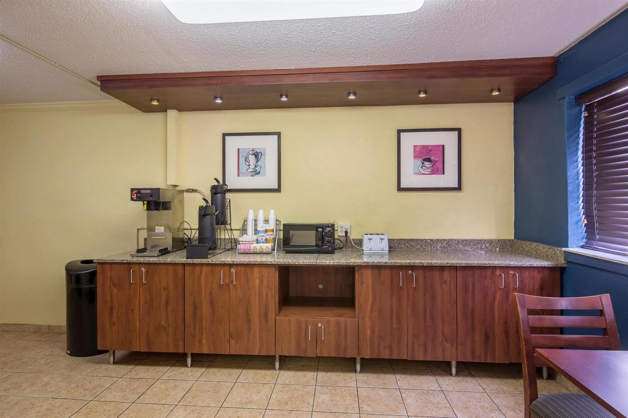 Motel 6-Moline, Il Dış mekan fotoğraf
