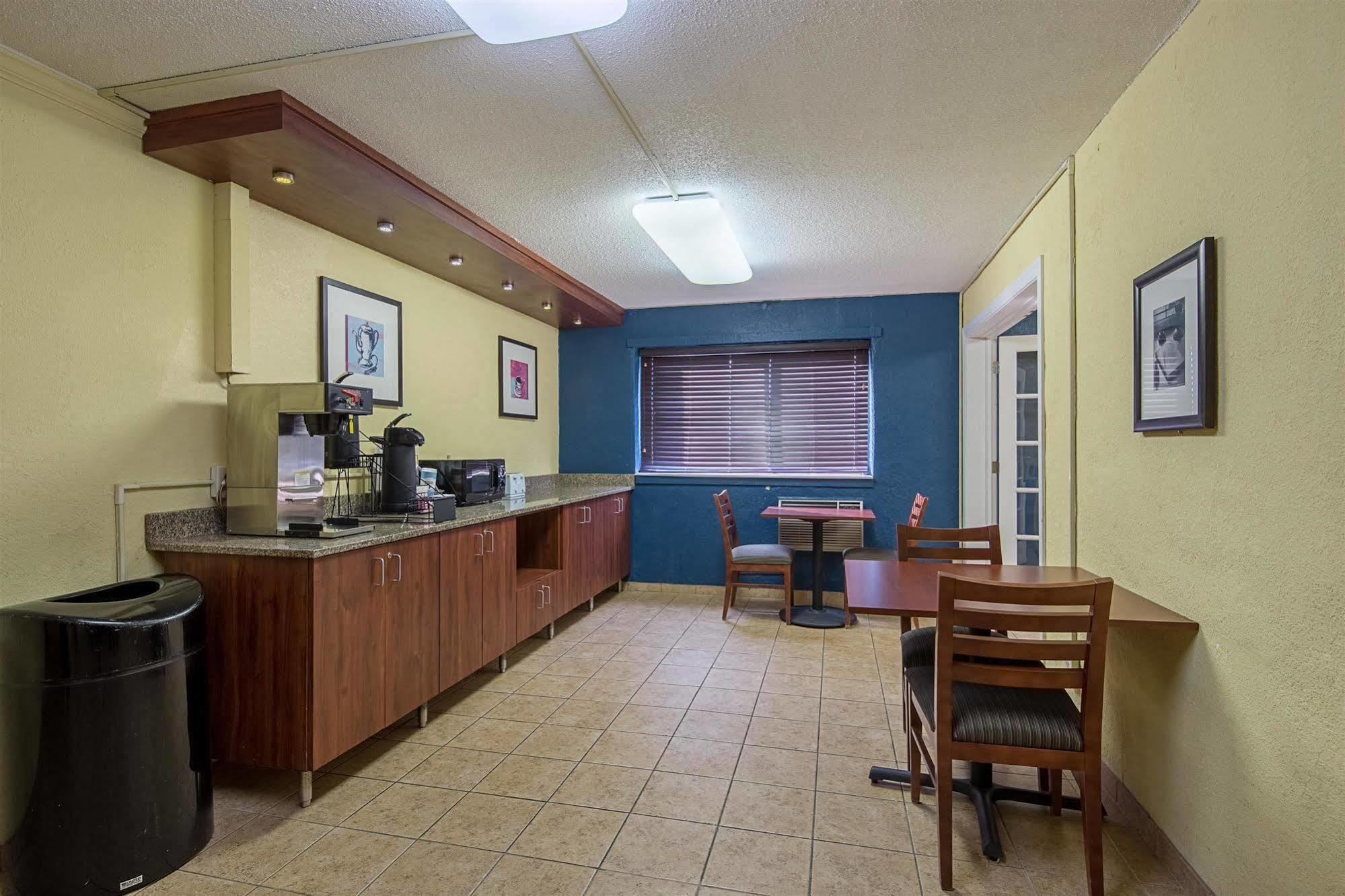 Motel 6-Moline, Il Dış mekan fotoğraf